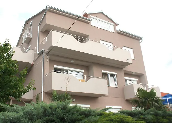 Apartmani Crikvenica 30046 - Matija